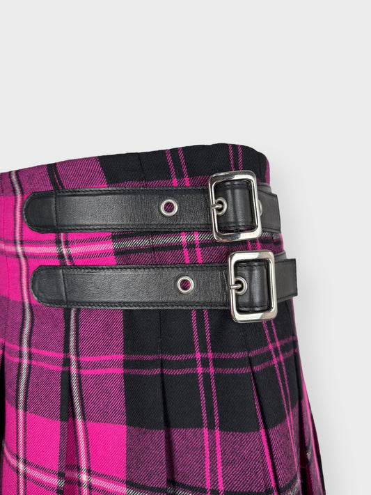 D&G by Dolce&Gabbana FW 2003 Tartan Pleated Wool Skirt - Relova Archiva