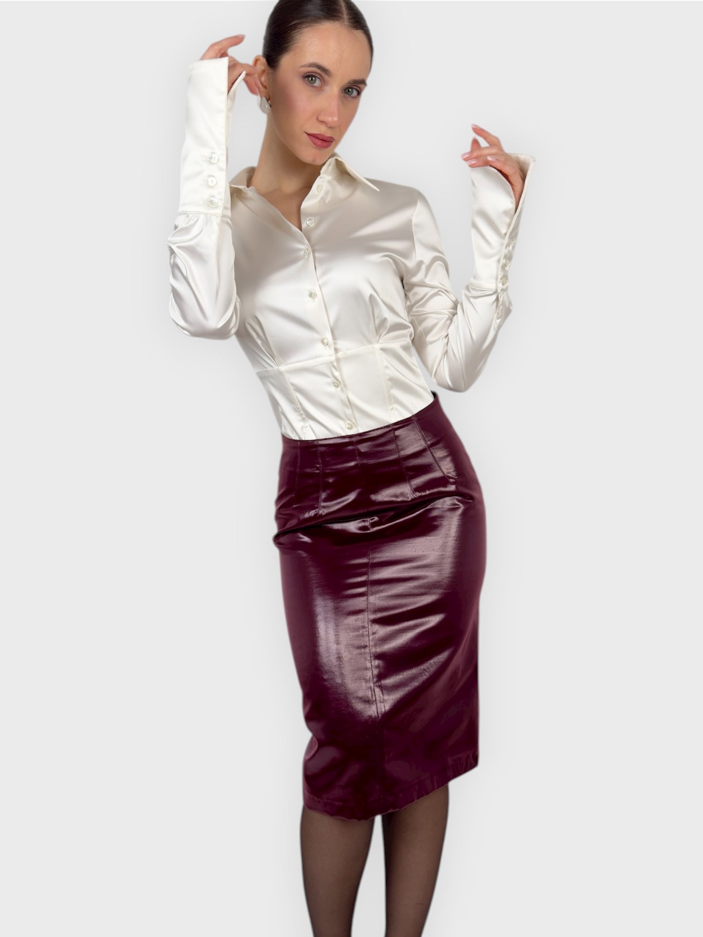 Blumarine 2000s Shiny Burgundy Midi Skirt - Relova Archiva