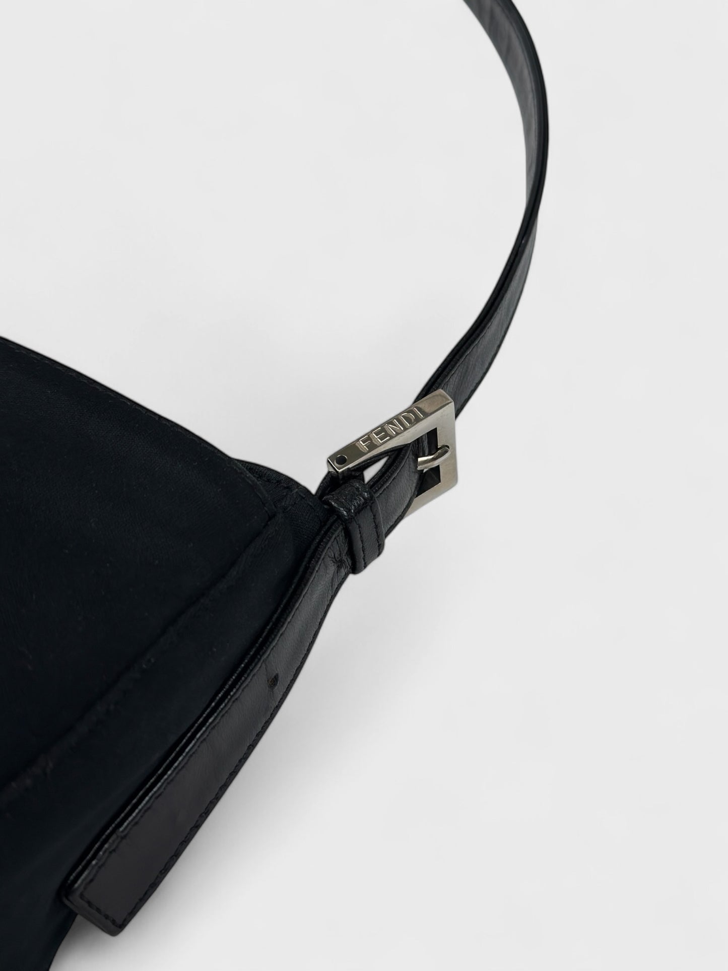 Fendi Baguette 2000s Black Neoprene - Relova Archiva