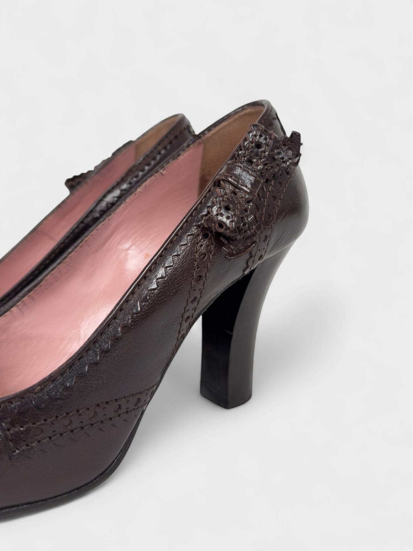 Miu Miu FW 2003 Brown Leather Heeled Pumps - Relova Archiva