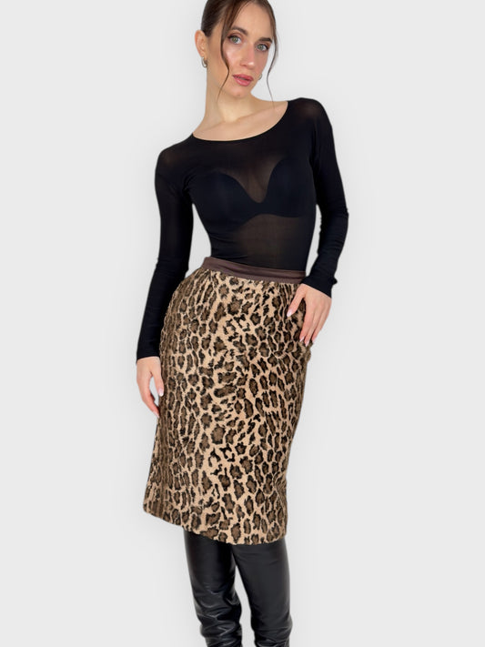 Vintage 1990s Dolce & Gabbana faux-fur leopard-print midi skirt with straight silhouette.