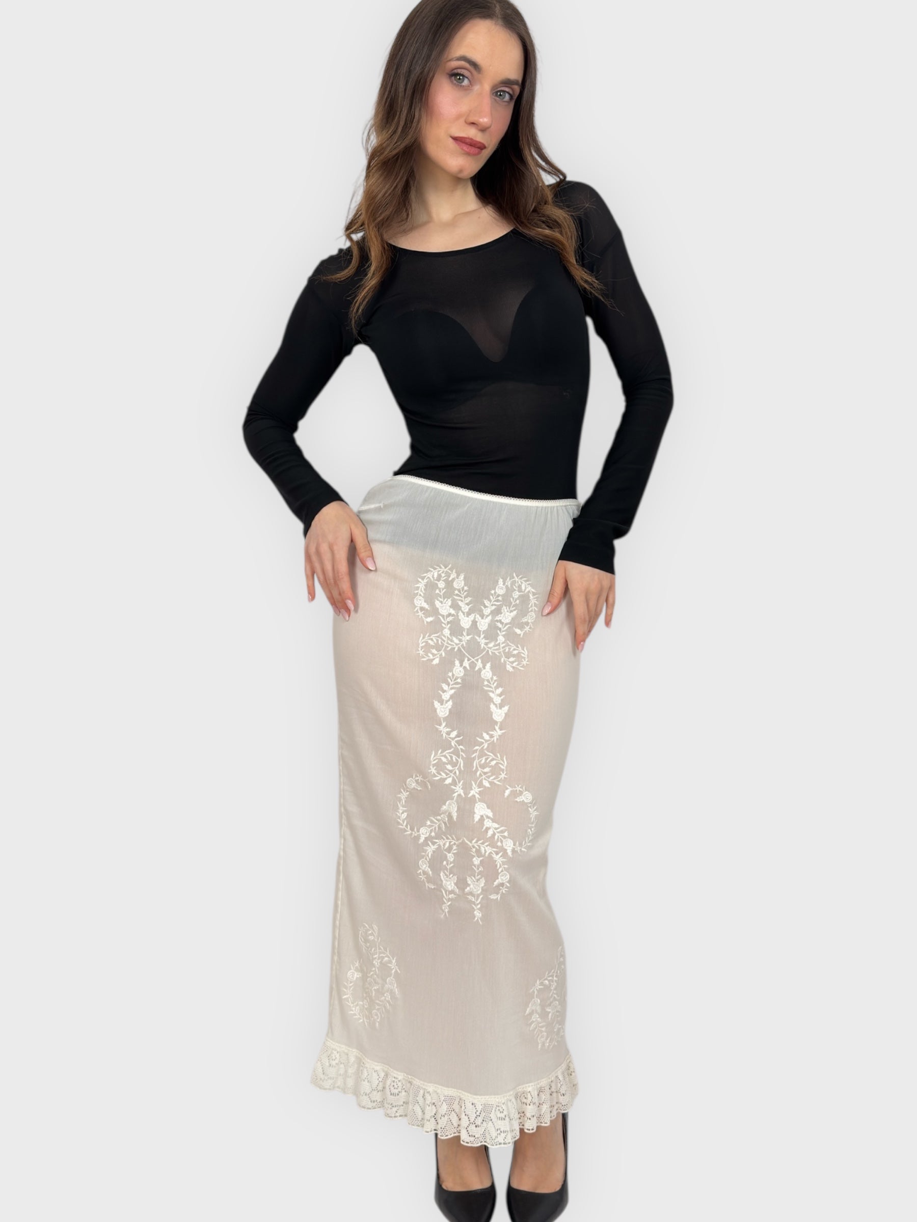 Dolce & Gabbana SS 1999 embroidered ivory pencil skirt with lace detailing and semi-transparent fabric.