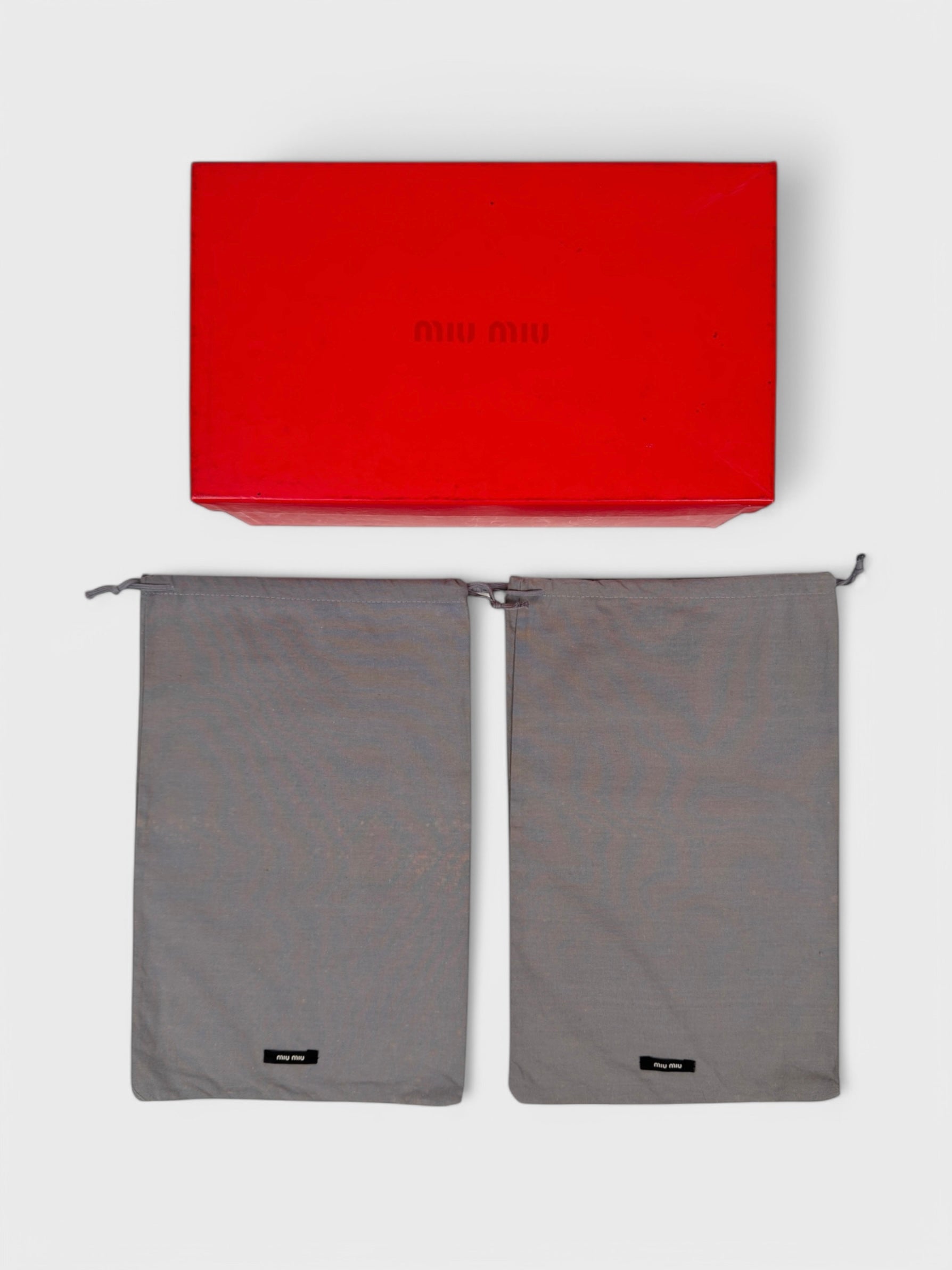 Miu Miu FW 2003 Vernice Glamour black patent leather décolleté pumps.