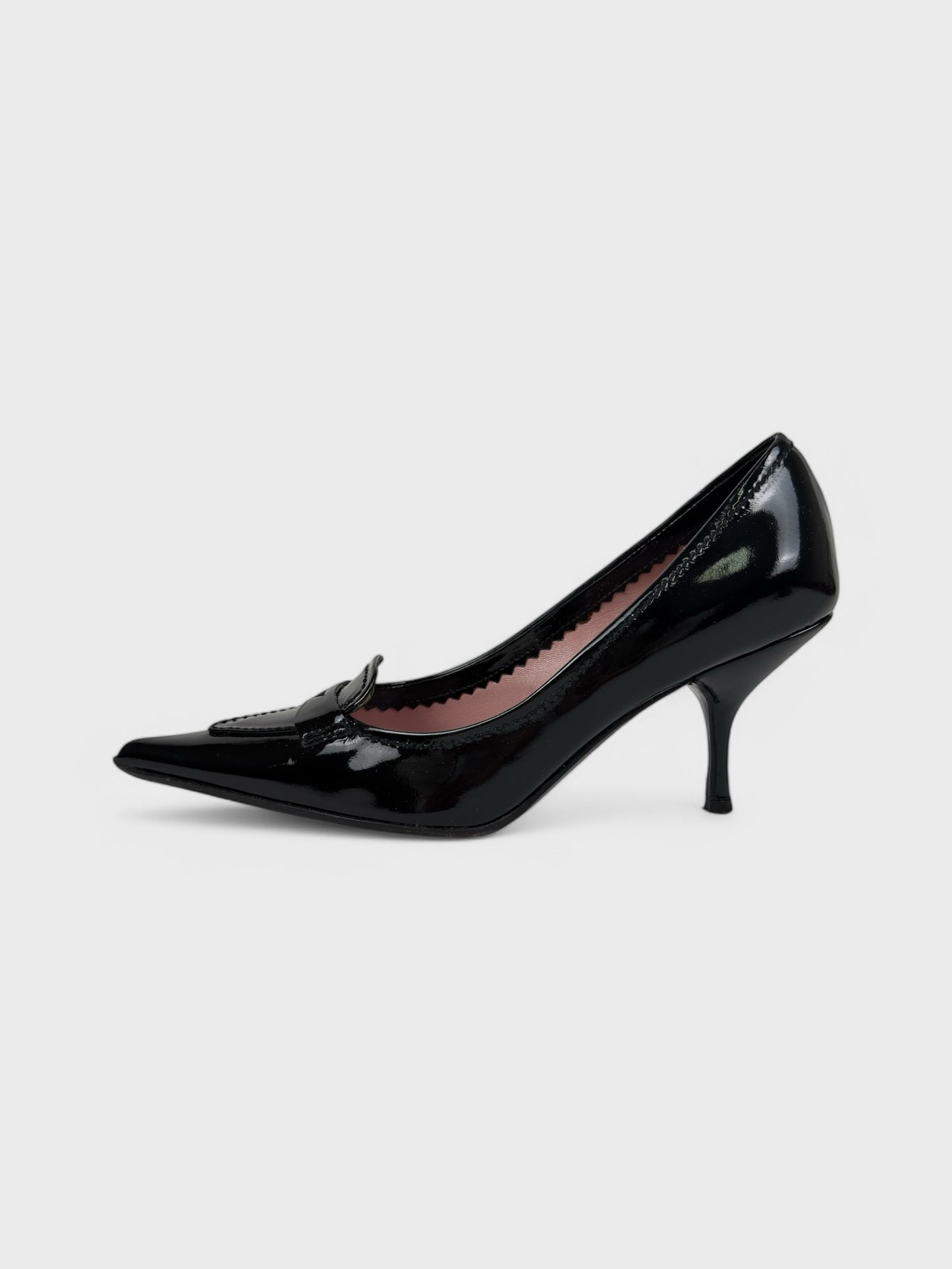 Miu Miu FW 2003 Vernice Glamour black patent leather décolleté pumps.