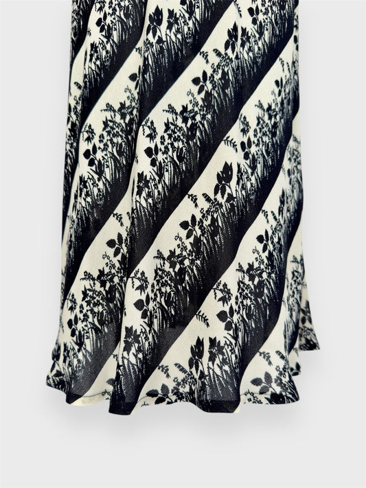 Moschino Cheap And Chic 1990s long skirt in black and ivory rayon.