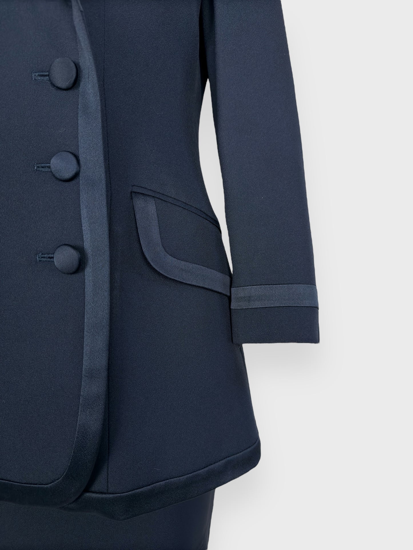 Cheap And Chic by MOSCHINO 90s Tailleur Suit Double-breasted Blazer and Skirt - Relova Archiva
